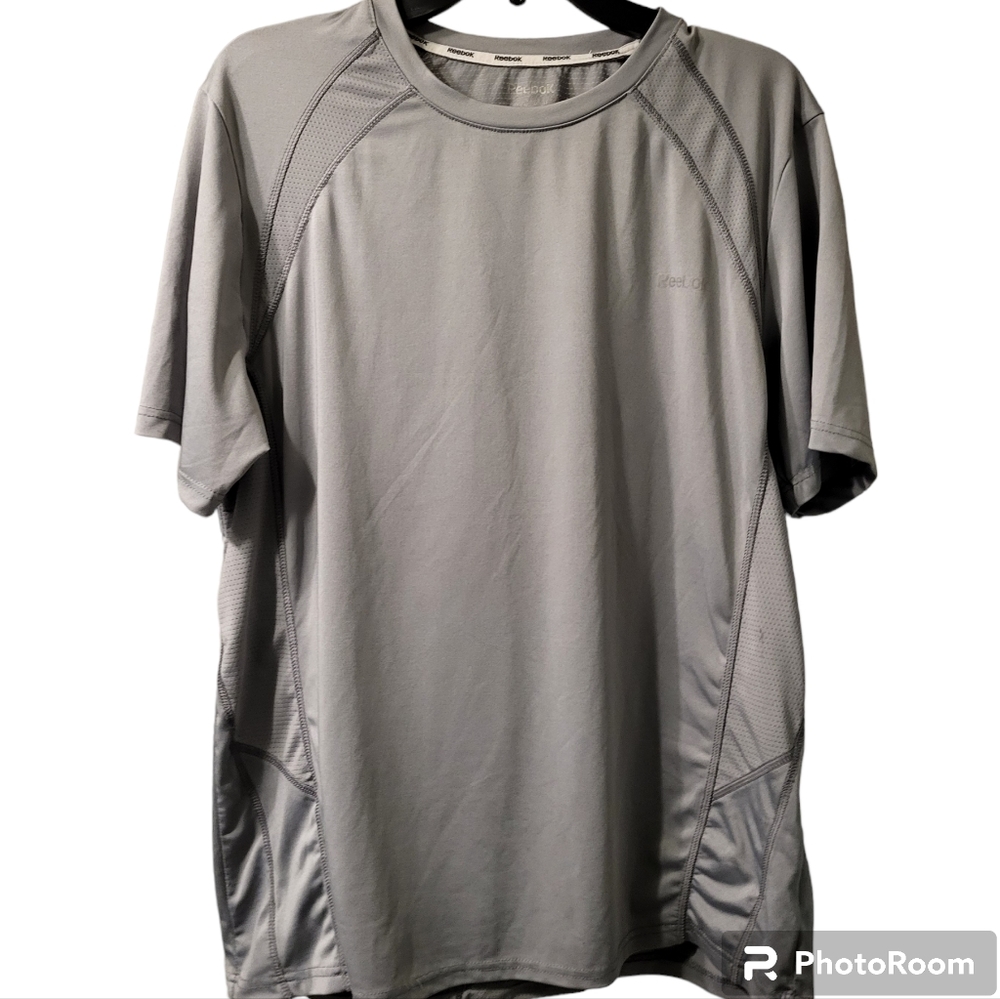 Reebok Men's Size Medium Hydromove Gray Short Sleeved Sportss Shirt Quick Dry